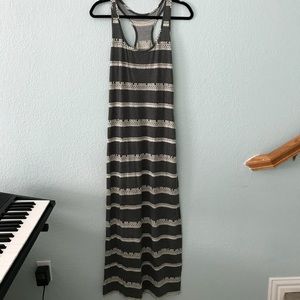 Mossimo gray and white maxi dress